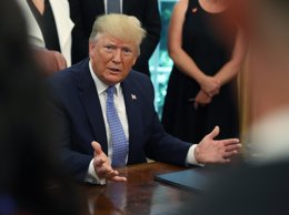 Trump holds meeting on opioid crisis