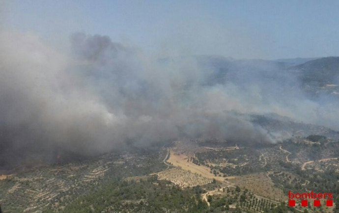 Incendio en Torre de l'Espanyol