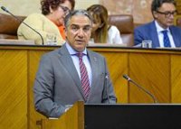 PSOE-A ve una "caza de brujas" en el sector instrumental y Bendodo avisa: "Los enchufados de PSOE-A dejarán de estarlo"