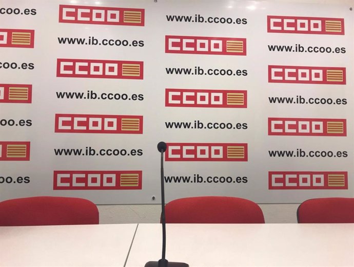 Imatge de recurs de la seu i el logo de CCOO a Balears.