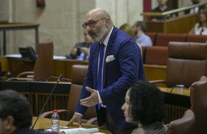 El portavoz del grupo parlamentario VOX, Alejandro Hernández, en una fotografía de archivo
