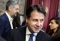 Conte ve "increíblemente grave" la incursión del barco de Sea Watch en aguas italianas