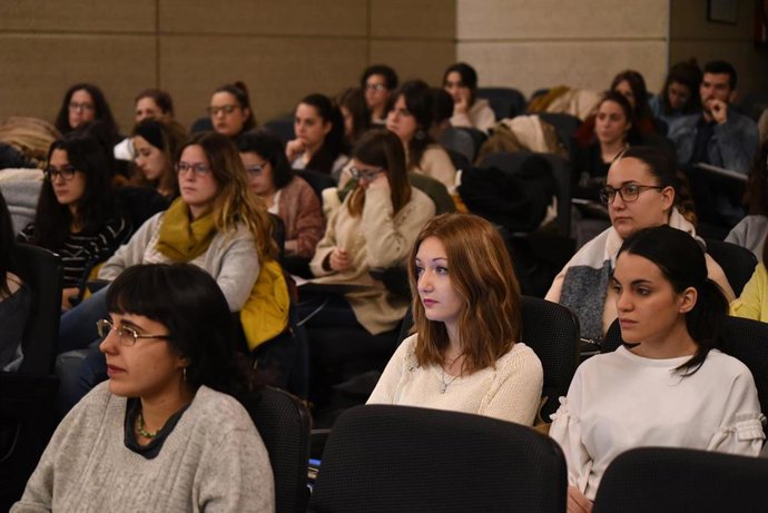 Participantes en el programa 'Progresa, jóvenes apoyando a jóvenes'