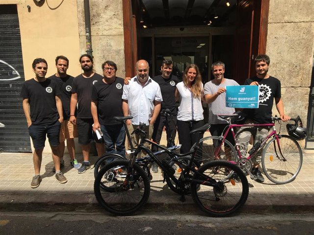 Primera sentencia colectiva sobre los riders de Deliveroo en València