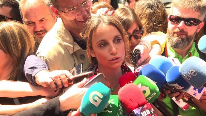 La número dos de la candidatura del PP al Ayuntamiento de Madrid, Andrea Levy, en declaraciones ante los medios de comunicación, un día después de las elecciones del 26M.