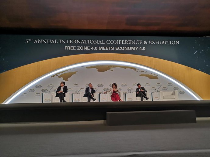 Jordi Martí, Pere Navarro, María Jesús Montero y Pere Aragones