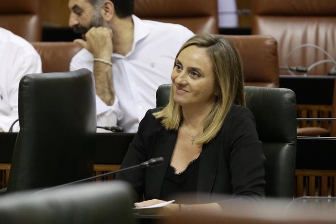 La consejera de Fomento, Infraestructuras y Ordenación del Territorio, Marifrán Carazo.