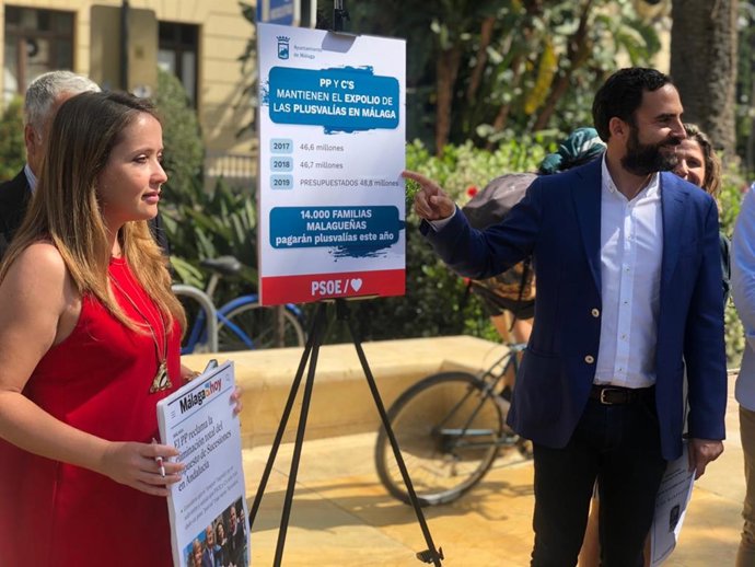 El portavoz socialista, Daniel Pérez, valora los presupuestos municipales.