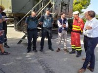 277 UME, 88 vehicles i mitjans aeris actuen contra l'incendi de la Ribera d'Ebre