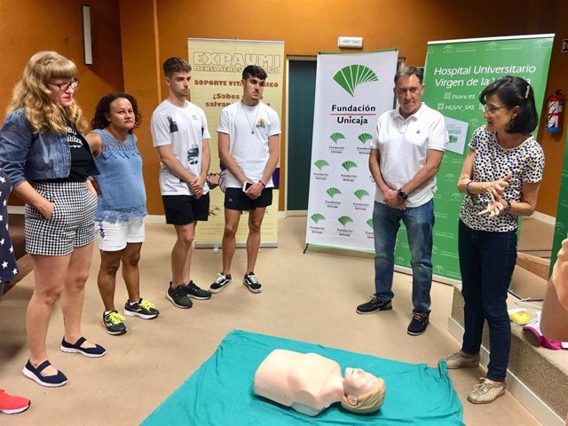 Fwd: Málaga Es Cada Vez Más Cardio Segura Gracias A La Particpación Ciudadana En El Aprendizaje De Maniobras De Reanimación Cardio Pulmonar Y Manejo De Desfibriladores Automáticos Hospital Clínico Virgen De La Victoria
