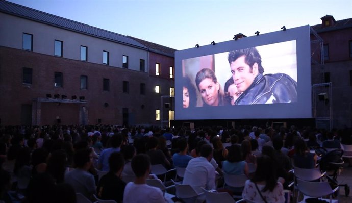 El cine musical de Sing-Along vuelve de nuevo al aire libre en el centro de Madrid este verano 