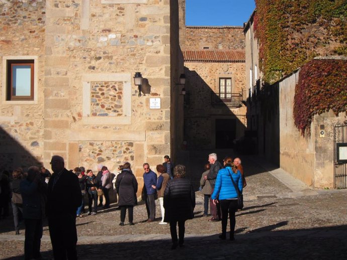 Turistas en Cáceres                             