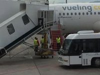 CC.OO. critica incumplimiento de servicios mínimos en el aeropuerto de Loiu