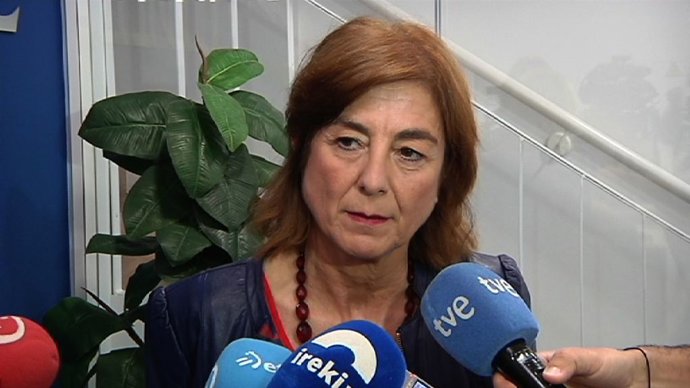 La consejera de Educación, Cristina Uriarte, antes de participar en una jornada organizada por Eudel