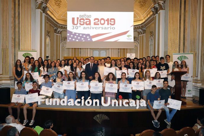 Fundación Unicaja hace entrega de sus Becas USA 2019 para la inmersión lingüística