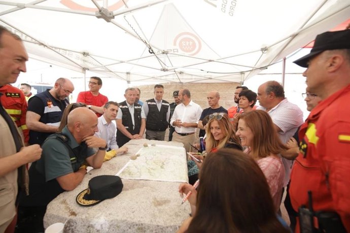 Reunión operativa de Comunidad, ASEM y Delegación del Gobierno para extinguir el incendio de Cadalso