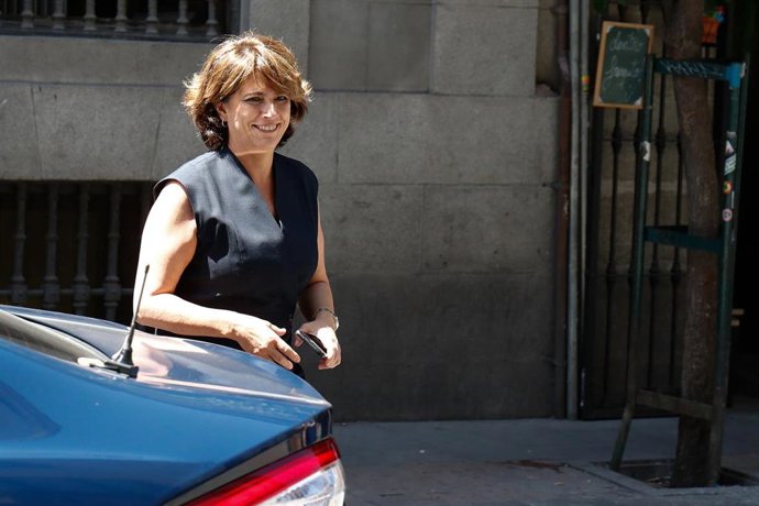 La ministra de Justicia en funciones, Dolores Delgado, a su llegada al Centro de Atención al Ciudadano del Ministerio de Justicia.