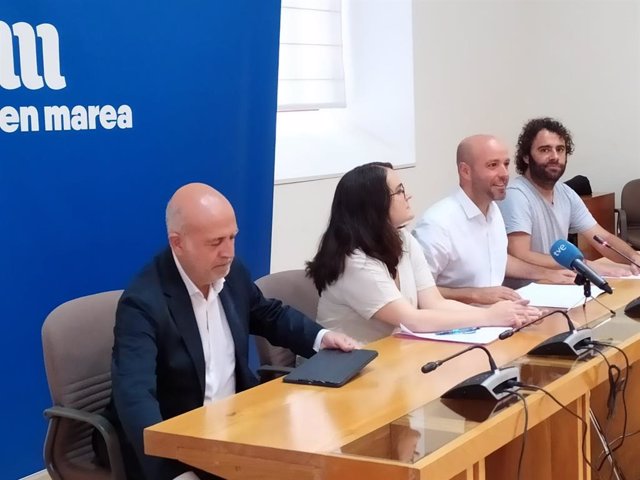 Grupo Mixto con Pancho Casal, Paula Vázquez Verao, Luís Villares y Davide Rodríguez