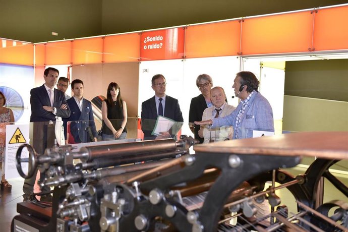 Presentación de la guía en el Parque de las Ciencias