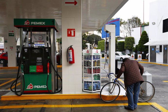 Gasolinera de Pemex en México. 