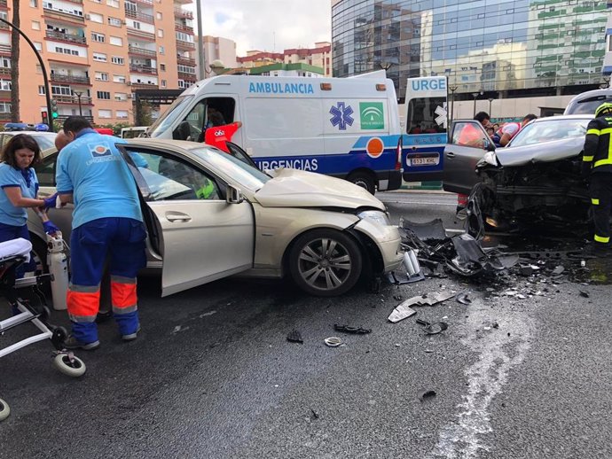 Accidente en la avenida en Cádiz