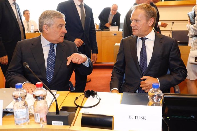 Donald Tusk y Antonio Tajani