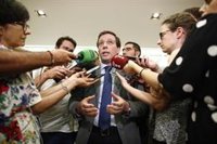 Almeida habla con Ribera para defender su "compromiso total" contra la contaminación tras la moratoria de Madrid Central