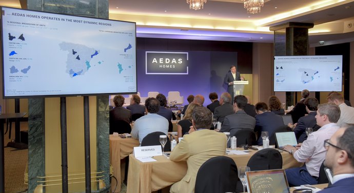 David Martínez, CEO de AEDAS Homes, durante su intervención en el Investor Day