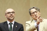 Vox explica por carta a los eurodiputados que Puigdemont y Comín son "prófugos" y no pueden estar en el Parlamento