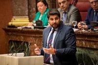 López Miras hace llamamiento a Cs y VOX a que no se "atrincheren" en sus posturas y que pueda ser investido