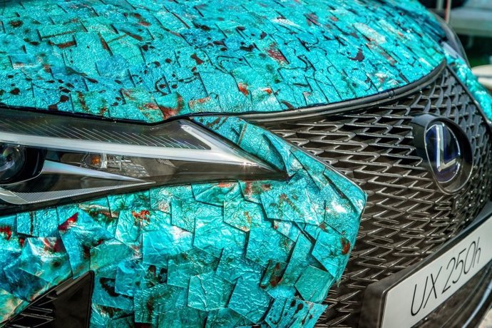 El Lexus UX Art 'Gyorin Kozane' de Antoñito y Manolín ganan el concurso europeo 'Chantilly Arts & Elegance Richard Mille'