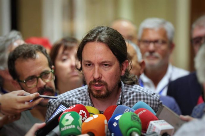 Iglesias pide a Sánchez someter a investidura un gobierno de coalición y dice qu