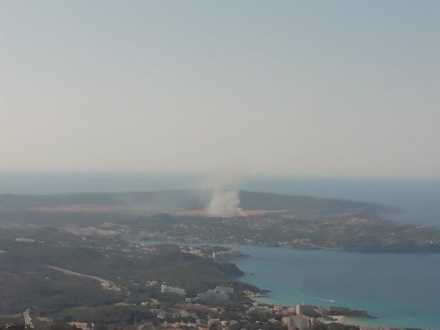 Imagen aérea del incendio forestal de nivel 0 declarado en El Toro.
