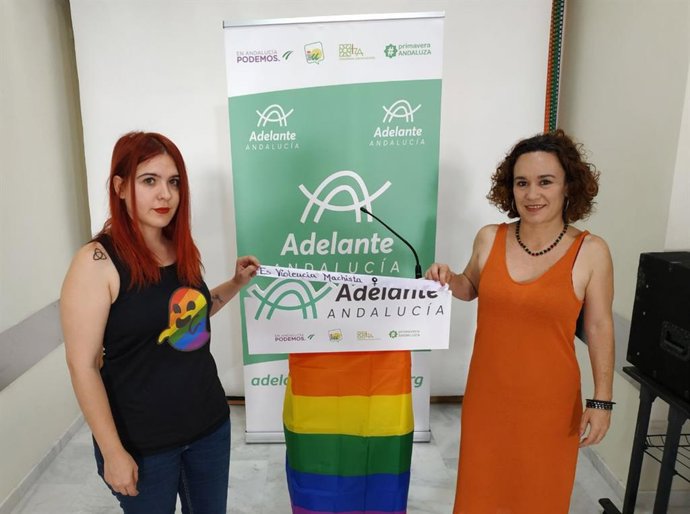 Las parlamentarias andaluzas por Córdoba de Adelante Andalucía, Luzmarina Dorado y Ana Naranjo.