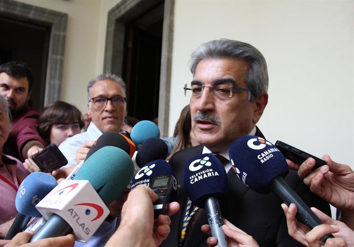 CONSTITUCIÓN X LEGISLATURA (ROMÁN RODRÍGUEZ)