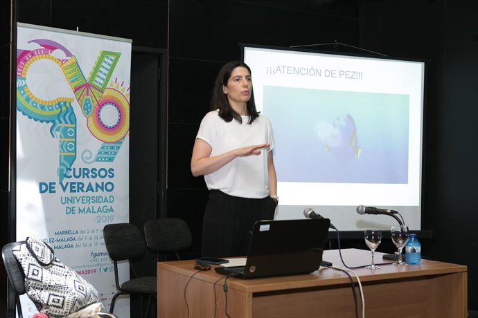 Elena Neira, experta en nuevos modelos de plataformas digitales: Hay una revolución del entretenimiento audiovisual