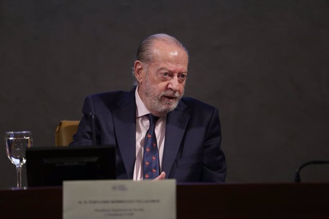 El presidente de la Federación Andaluza de Municipios y Provincias (FAMP), Fernando Rodríguez Villalobos