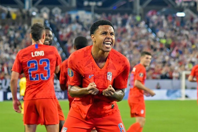 Fútbol.- EEUU golea (3-1) a Jamaica y se enfrentará a México en la final de la C