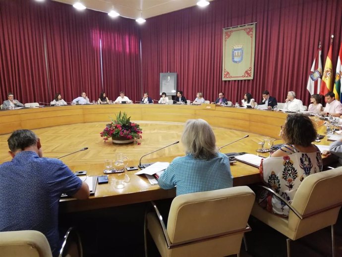 Imagen del primer pleno que ha celebrado la nueva Corporación del Ayuntamiento de Logroño