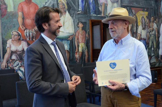 Alonso, con Eufrasio Sánchez