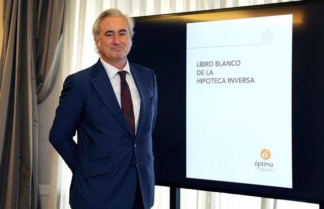 El consejero delegado de Óptima Mayores, Ángel Cominges