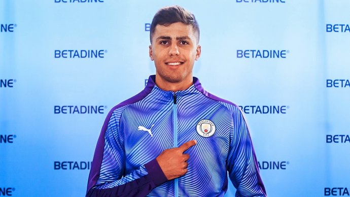 Rodrigo firma con el Manchester City