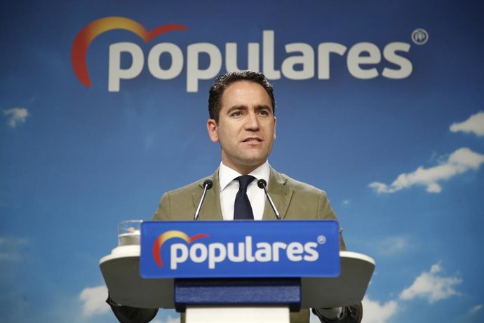 El secretari general del Partit Popular, Teodoro García Egea, en declaracions als mitjans a la seu nacional del partit després d'una reunió del Comit de direcció del partit (arxiu)
