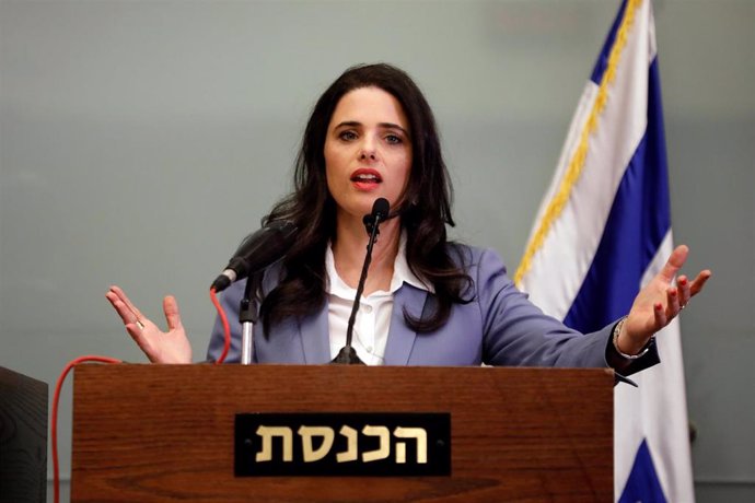 La exministra de Justicia israelí Ayelet Shaked en la Knesset o Parlamento de Israel