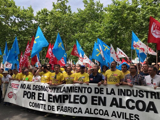 Maroto apela a la responsabilidad de todas las partes para solucionar la venta de Alcoa