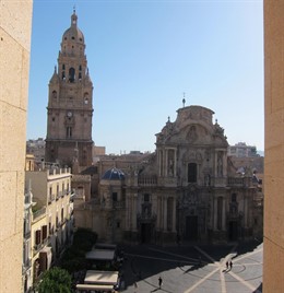 Imagen de la Catedral, vista desde el Moneo