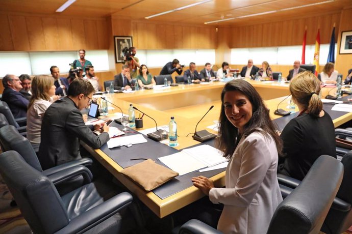 La portavoz de Vox en la Asamblea de Madrid, Rocío Monasterio, durante una reunión de la Junta de Portavoces de los Grupos Parlamentarios en la Asamblea de Madrid.
