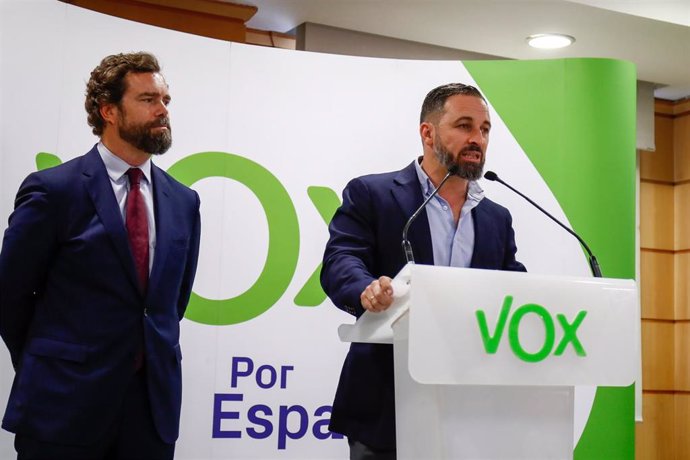 Iván Espnosa de los Monteros y Santiago Abascal 