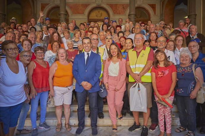 Recepción a las asociaciones de policías jubilados