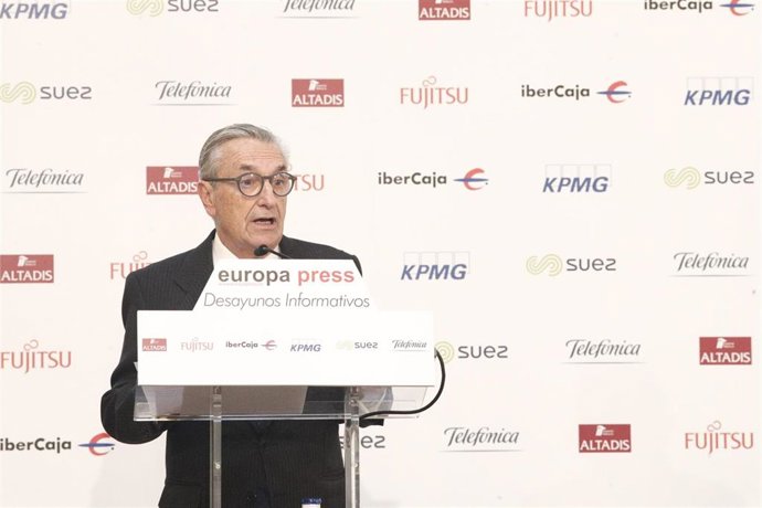 El presidente de la Comisión Nacional de los Mercados y la Competencia (CNMC), José María Marín Quemada, presenta el Desayuno Informativo de Europa Press con Margrethe Vestager, Comisaria Europea de Competencia 